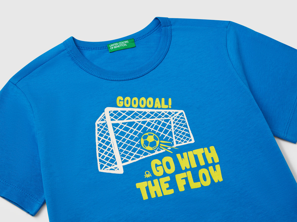T-shirt con stampa fluo