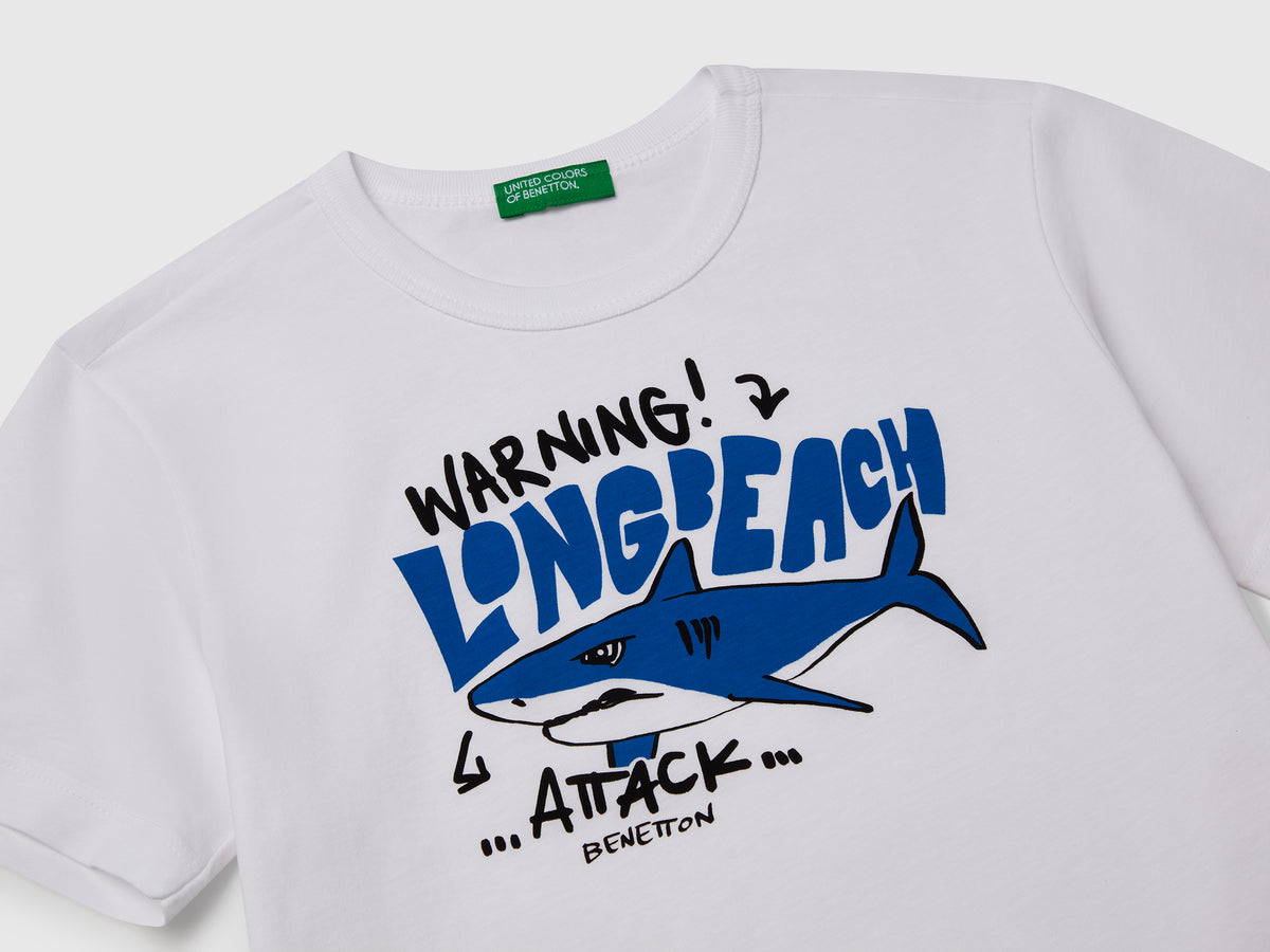 T-shirt con stampa fluo