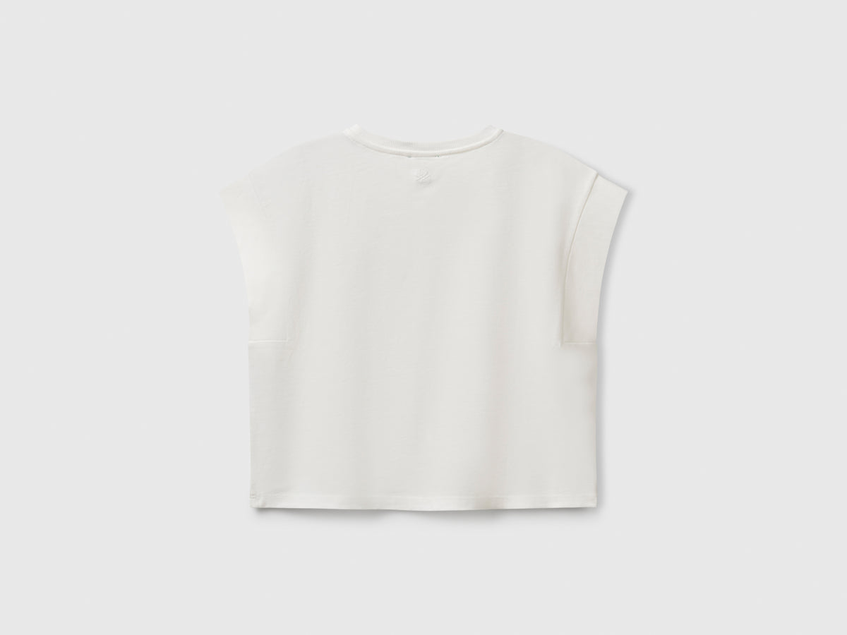 T-shirt con patch macramè