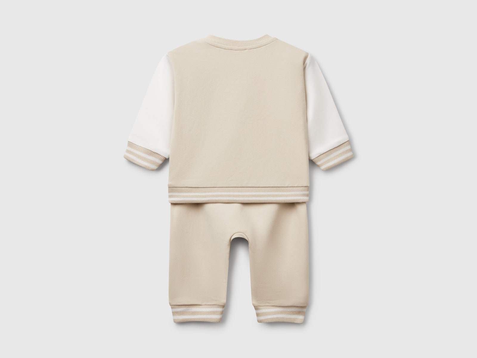 Completino in felpa leggera da neonato beige 2 | Benetton Outlet