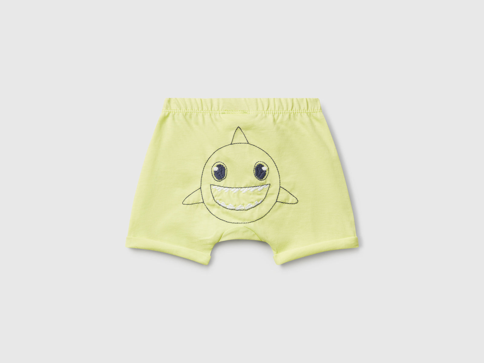 Shorts con patch sul retro da neonato lime 2 | Benetton Outlet