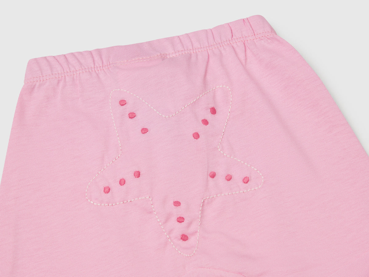 Shorts con patch sul retro