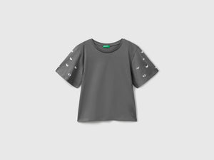 T-shirt con manica strass