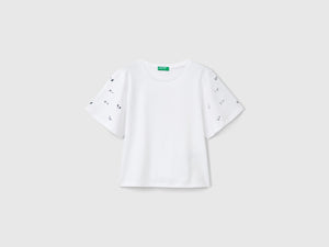T-shirt con manica strass