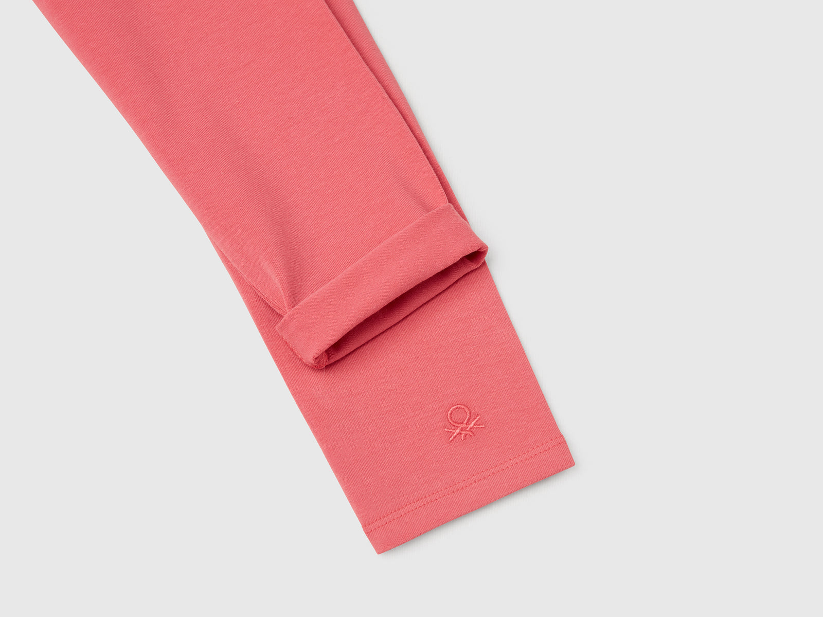 Leggings in cotone stretch con logo da bambina ciclamino 3 | Benetton Outlet