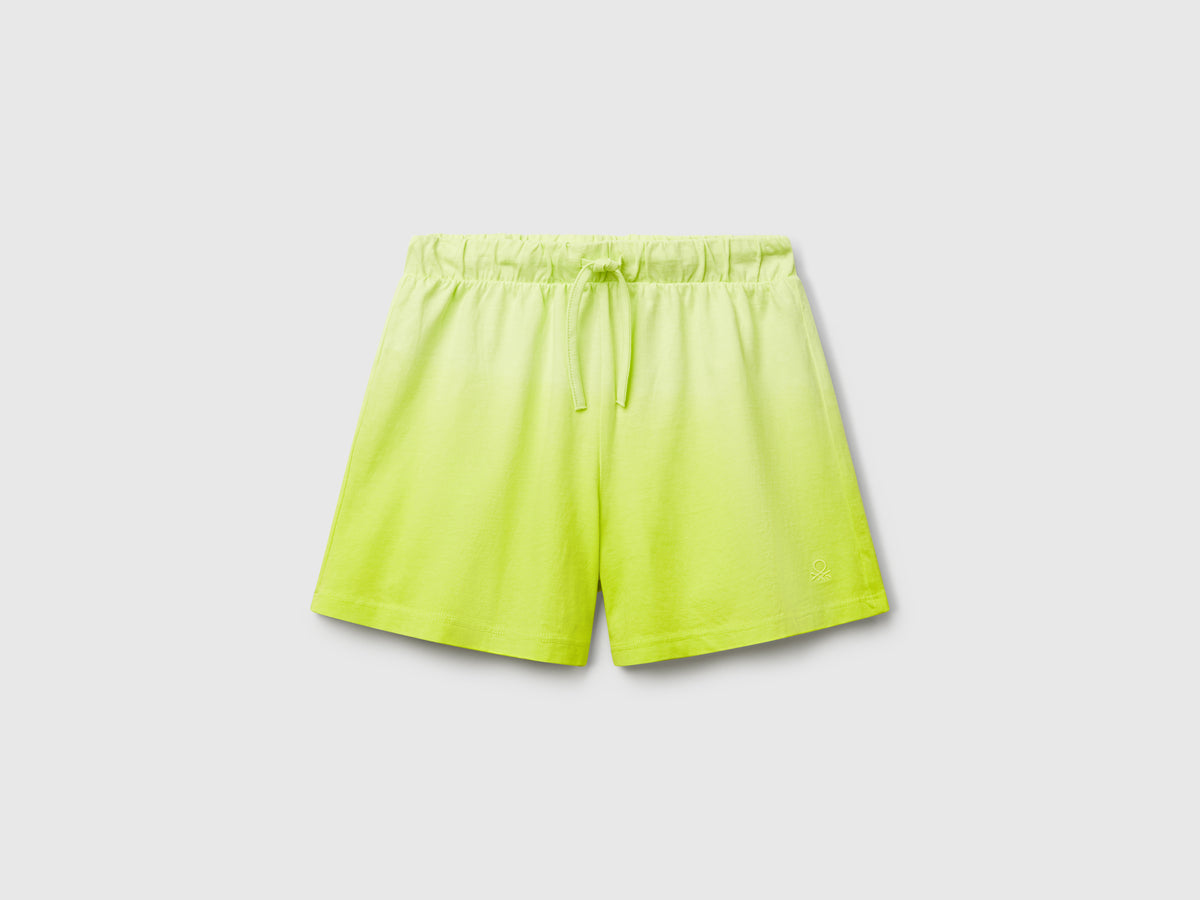 Shorts dip-dye