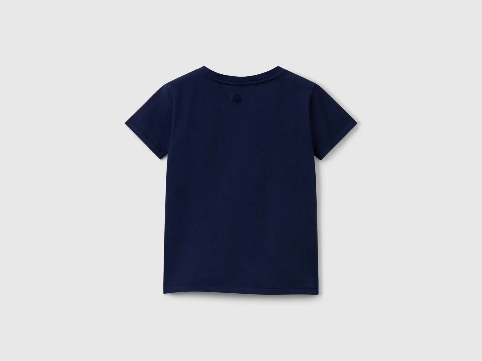 Maglietta con motivo cut out da bambina blu scuro 2 | Benetton Outlet