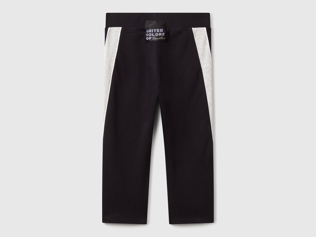 Leggings sportivi con piping