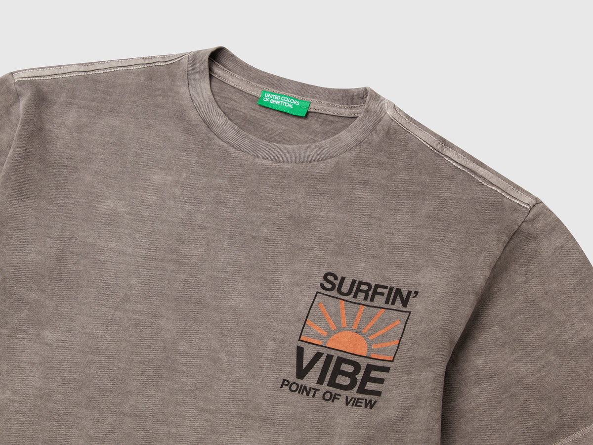 T-shirt con stampa davanti e dietro