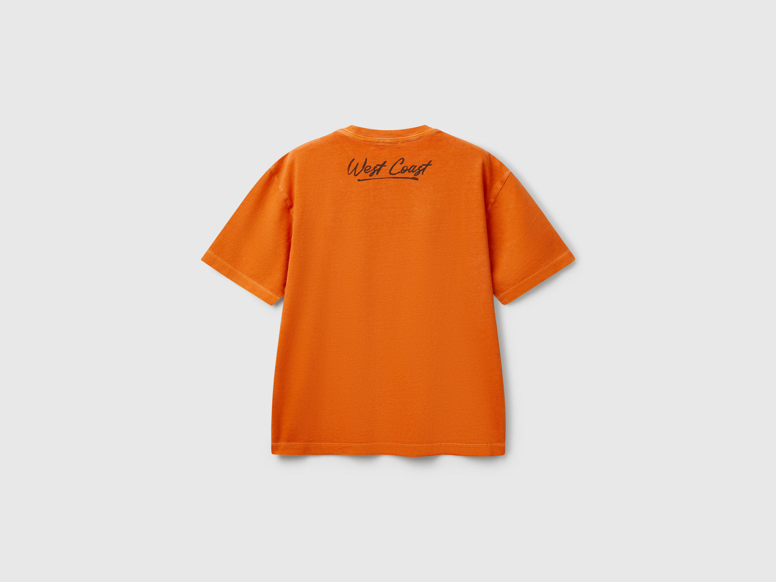 T-shirt con stampa davanti e dietro da bambino arancione 2 | Benetton Outlet