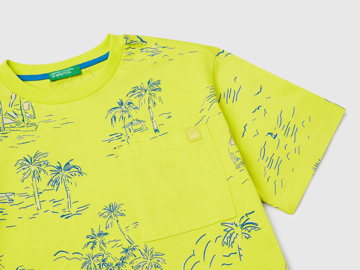 T-shirt con stampa mare
