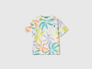 T-shirt con stampa tropicale