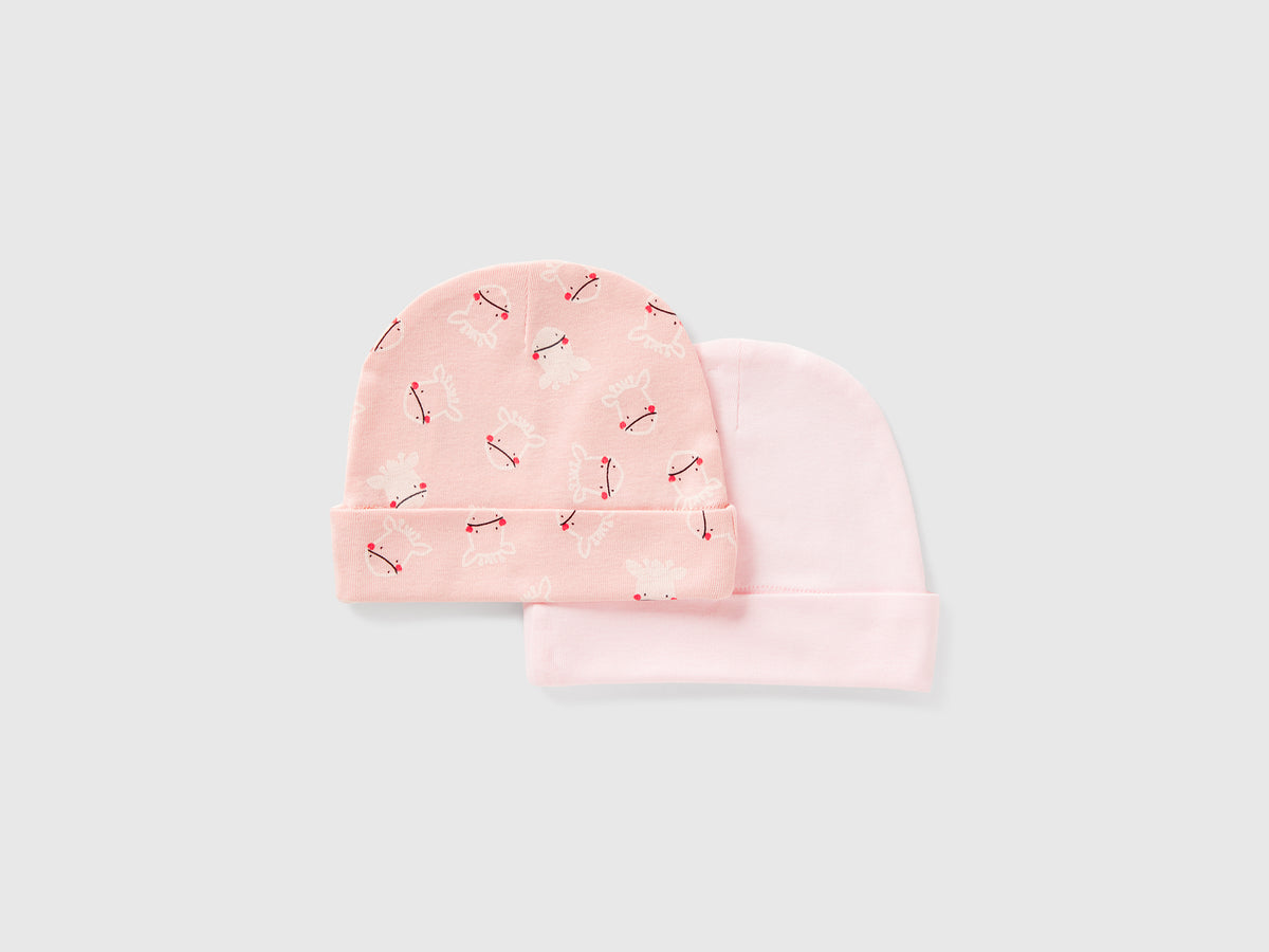 Due cappellini in cotone