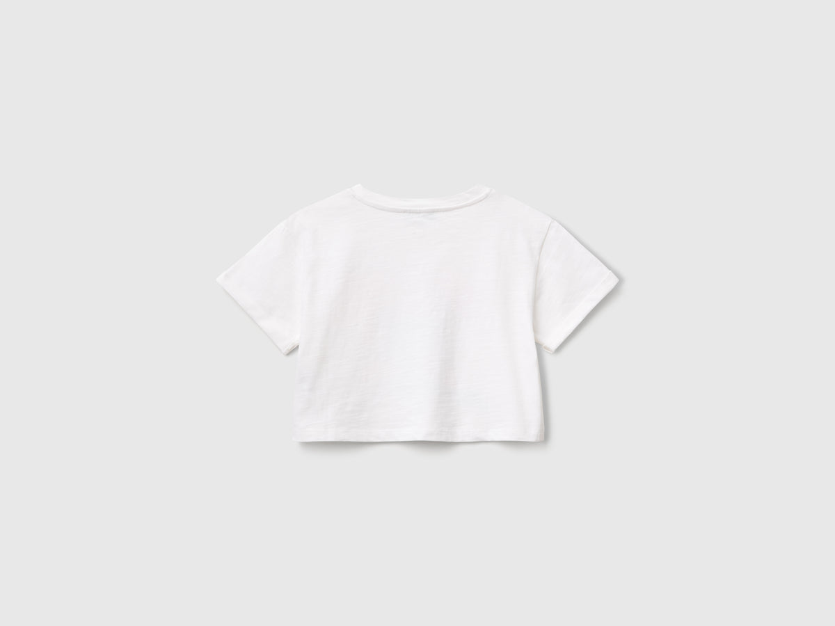 T-shirt con ricamo