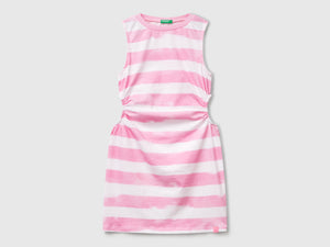 Vestito a righe con oblò