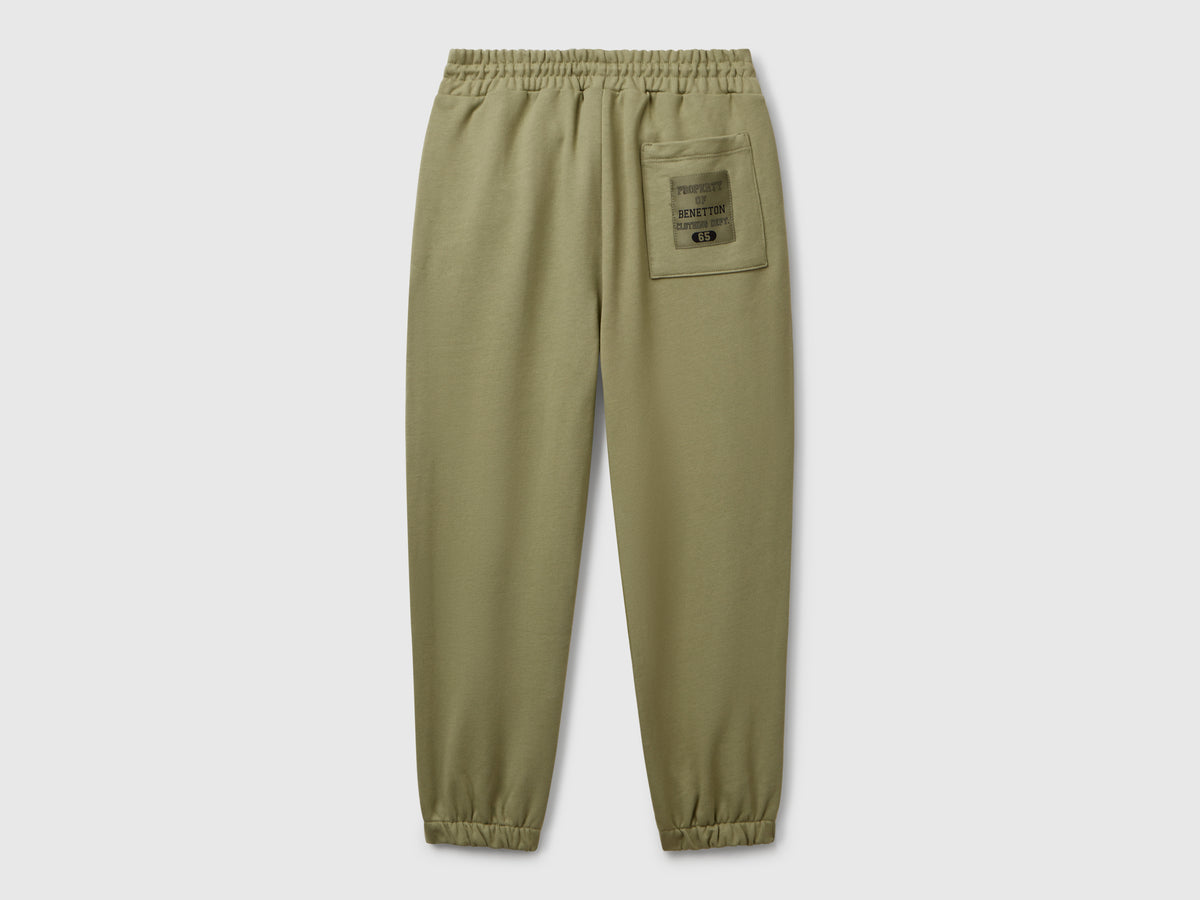 Pantaloni in felpa con piping