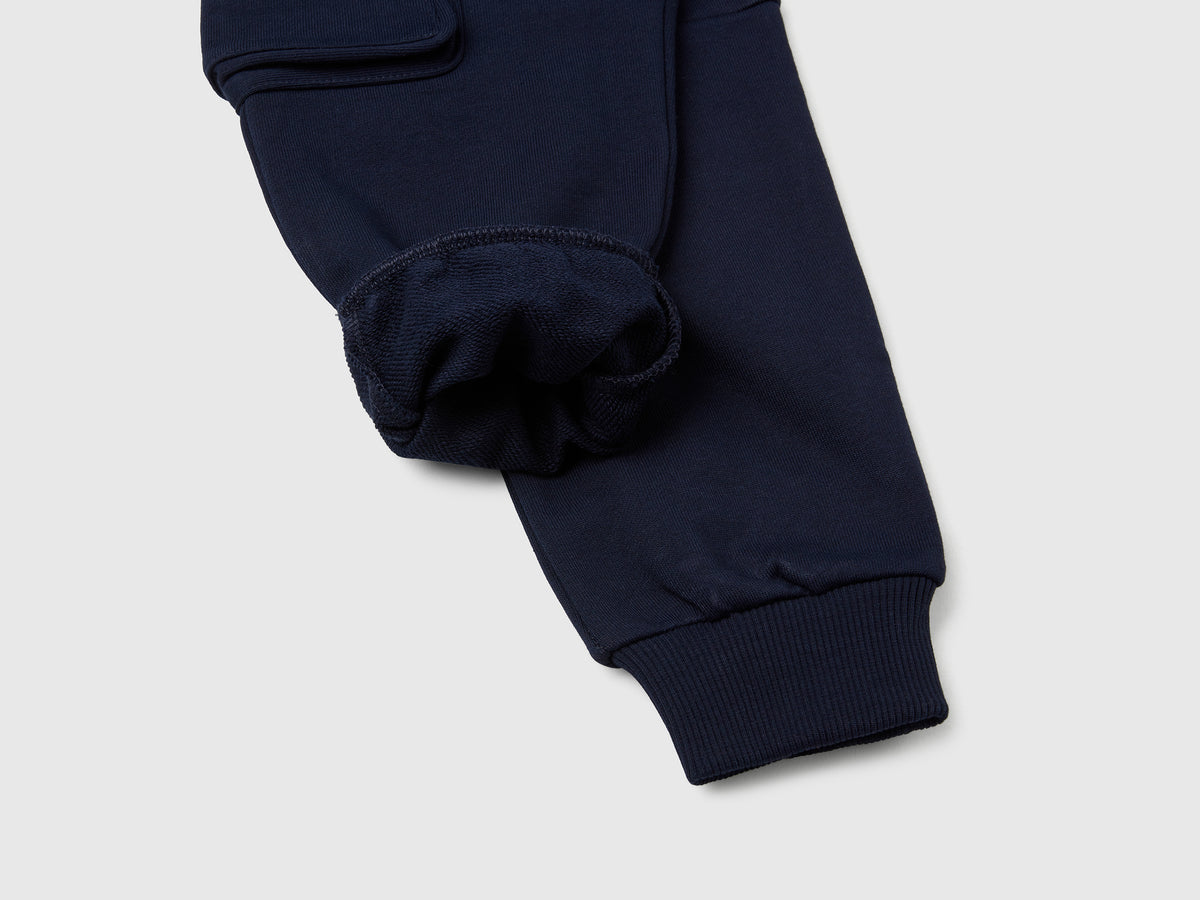 Pantaloni cargo in felpa