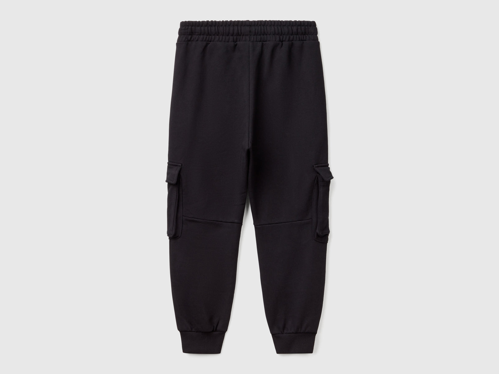 Pantaloni cargo in felpa da bambino nero 2 | Benetton Outlet