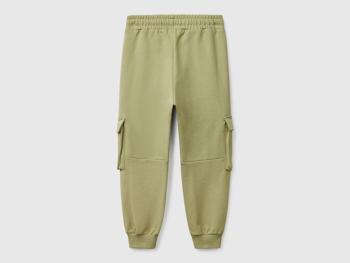 Pantaloni cargo in felpa