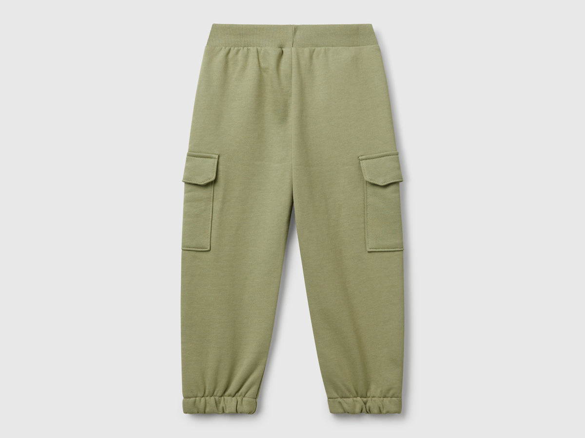 Pantaloni cargo in felpa