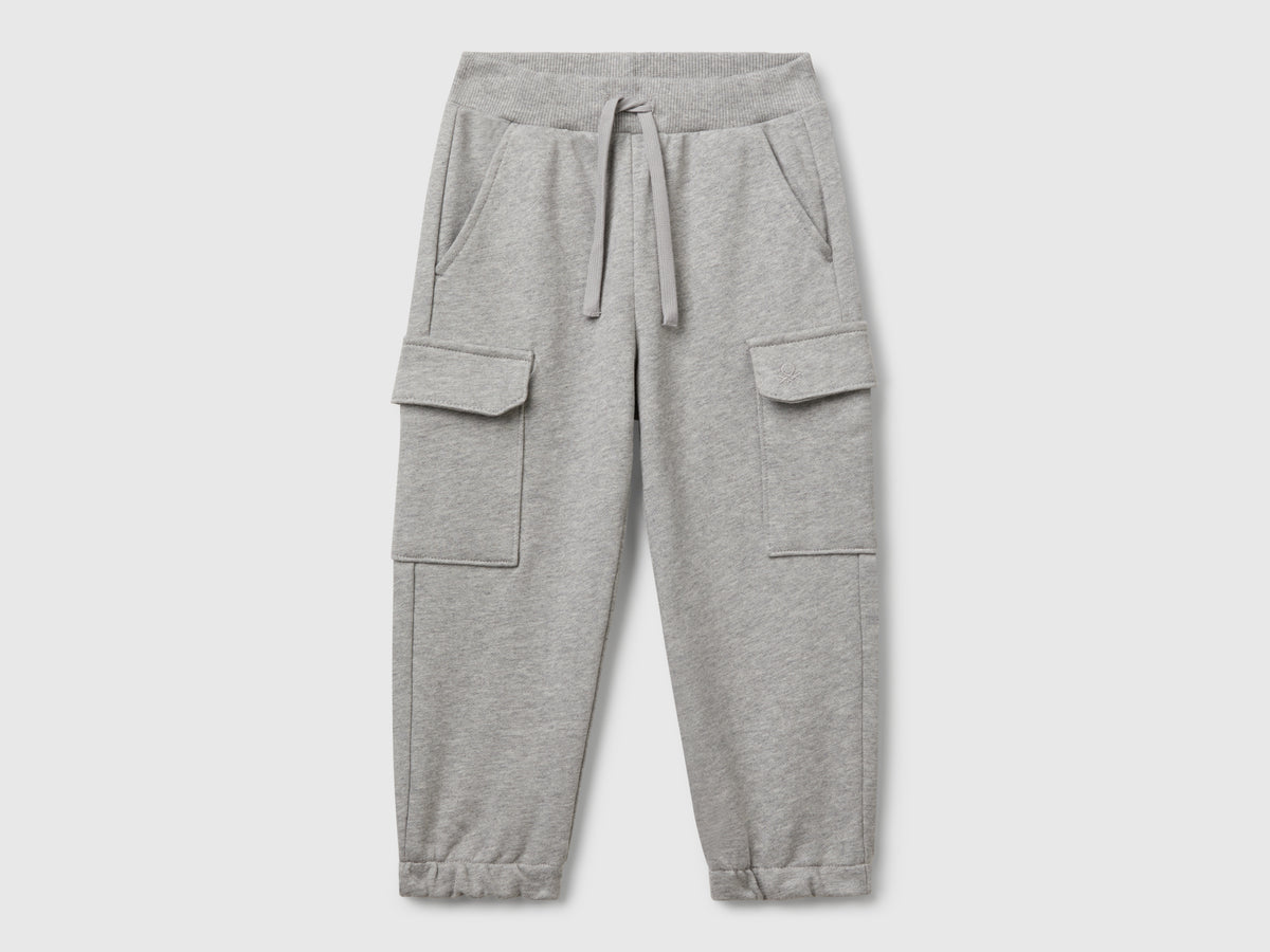Pantaloni cargo in felpa