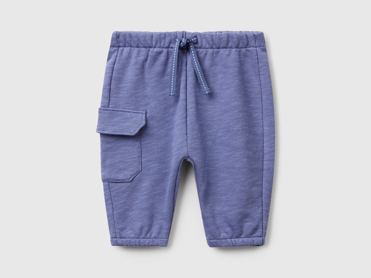 Pantaloni in spugna con taschino