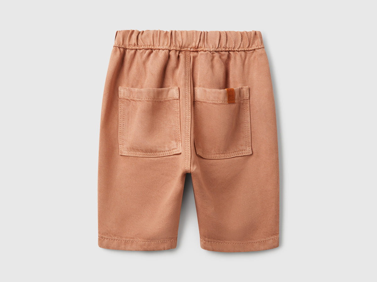 Pantaloni fluidi