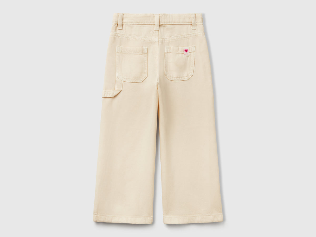 Pantaloni fluidi con gamba dritta