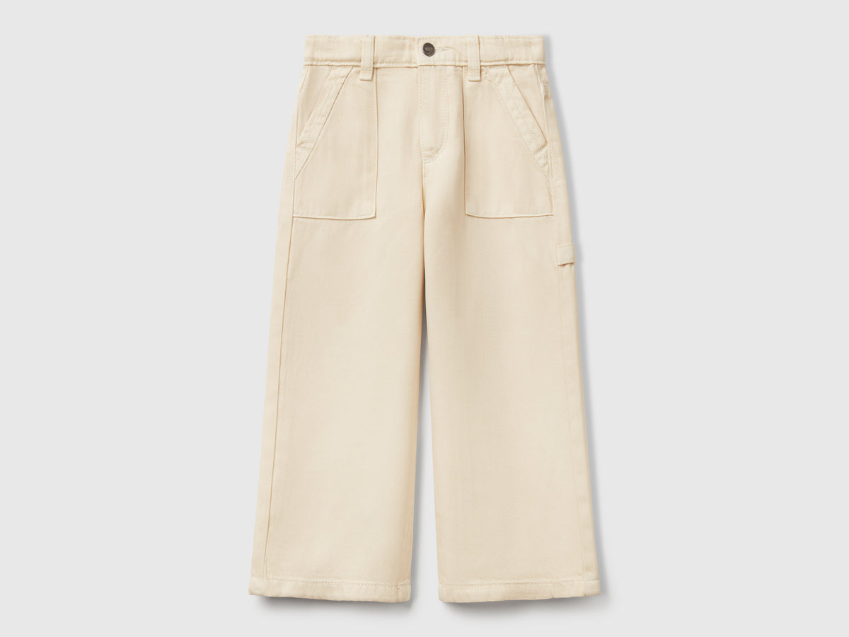 Pantaloni fluidi con gamba dritta