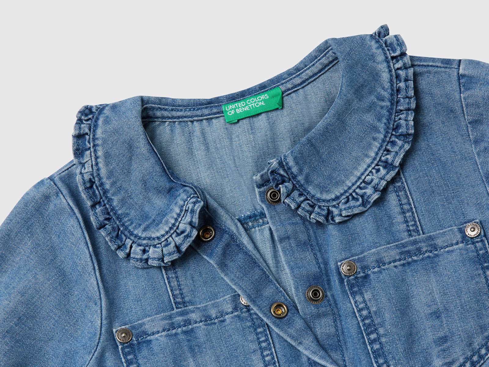 Vestito con colletto in chambray da bimba azzurro 3 | Benetton Outlet