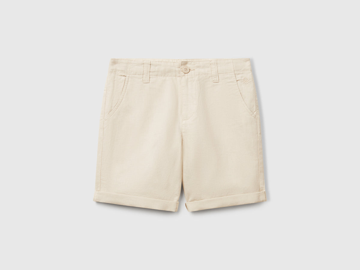 Bermuda chino in misto lino