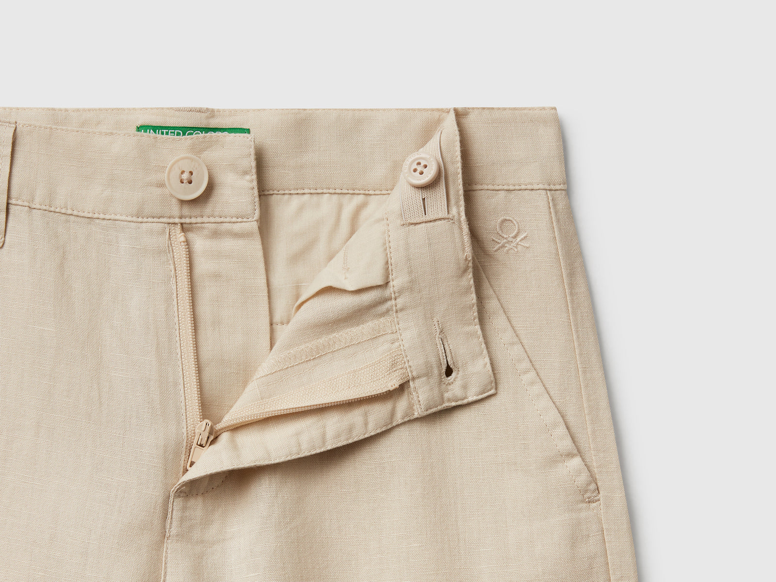 Pantaloni relaxed fit in misto lino da bambino beige 3 | Benetton Outlet
