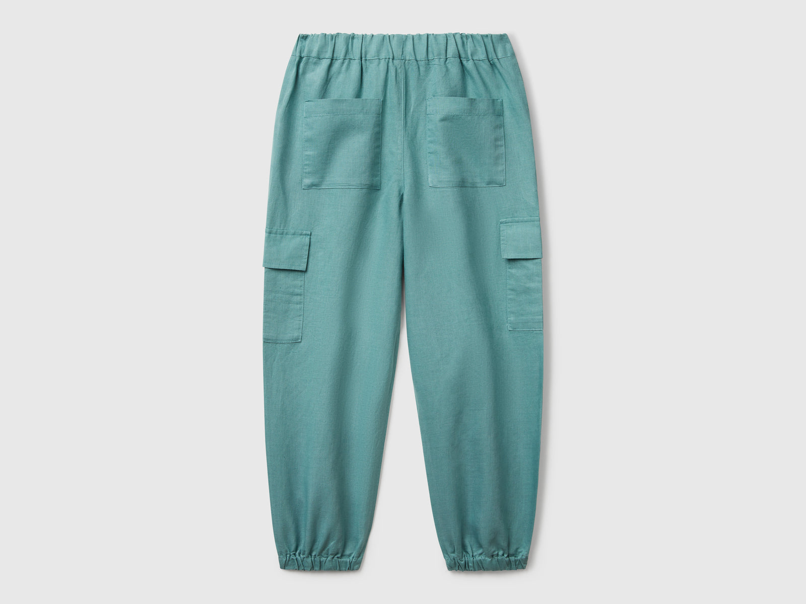 Pantaloni cargo in misto lino da bambina verde acqua 2 | Benetton Outlet
