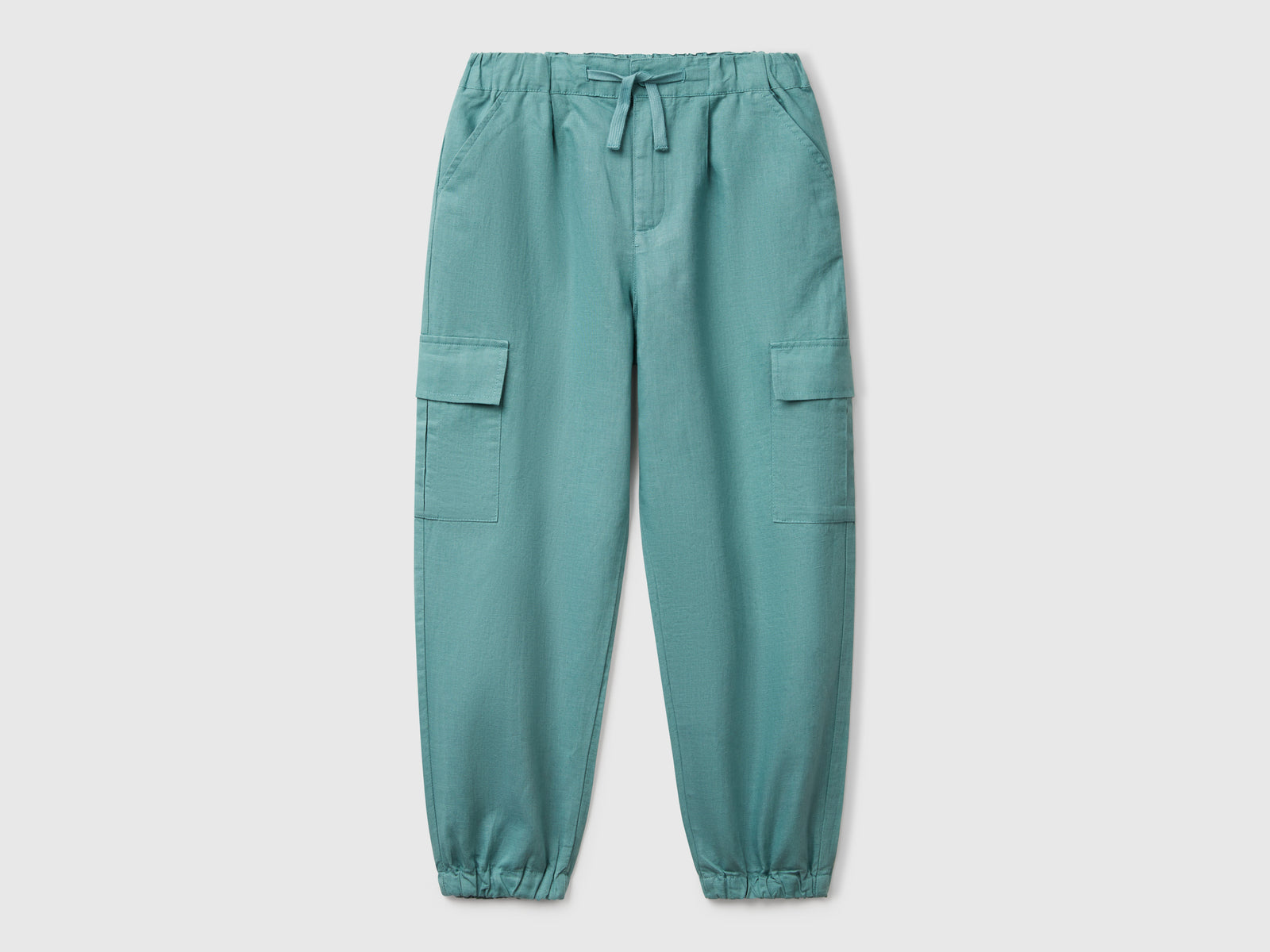 Pantaloni cargo in misto lino da bambina verde acqua | Benetton Outlet