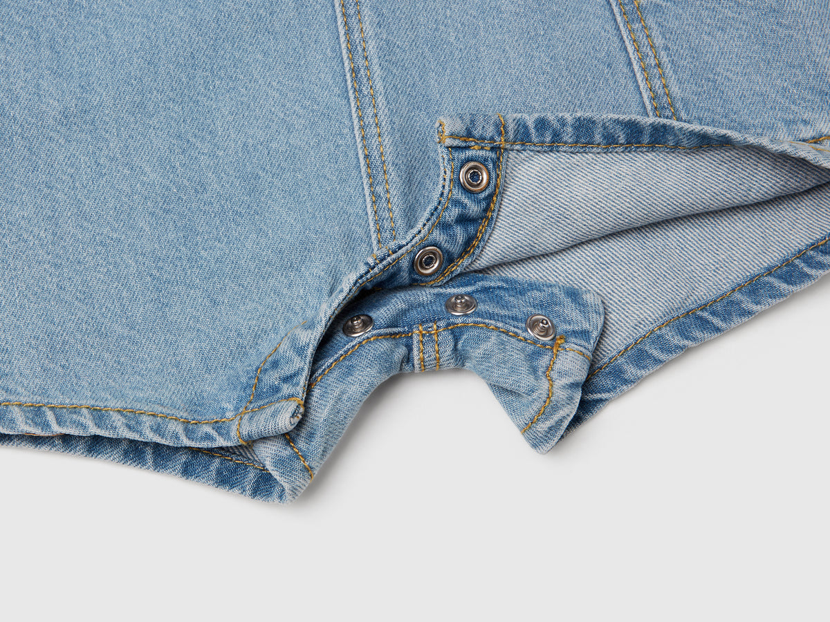 Salopette di jeans
