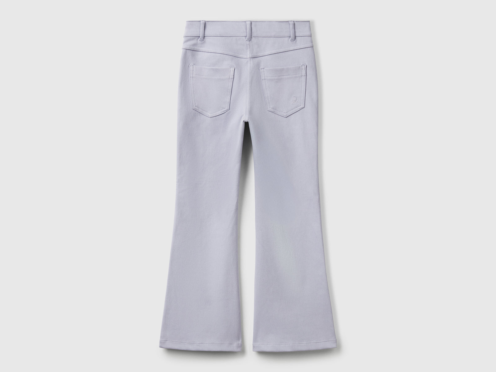 Pantaloni a zampa in cotone stretch da bambina pervinca 2 | Benetton Outlet