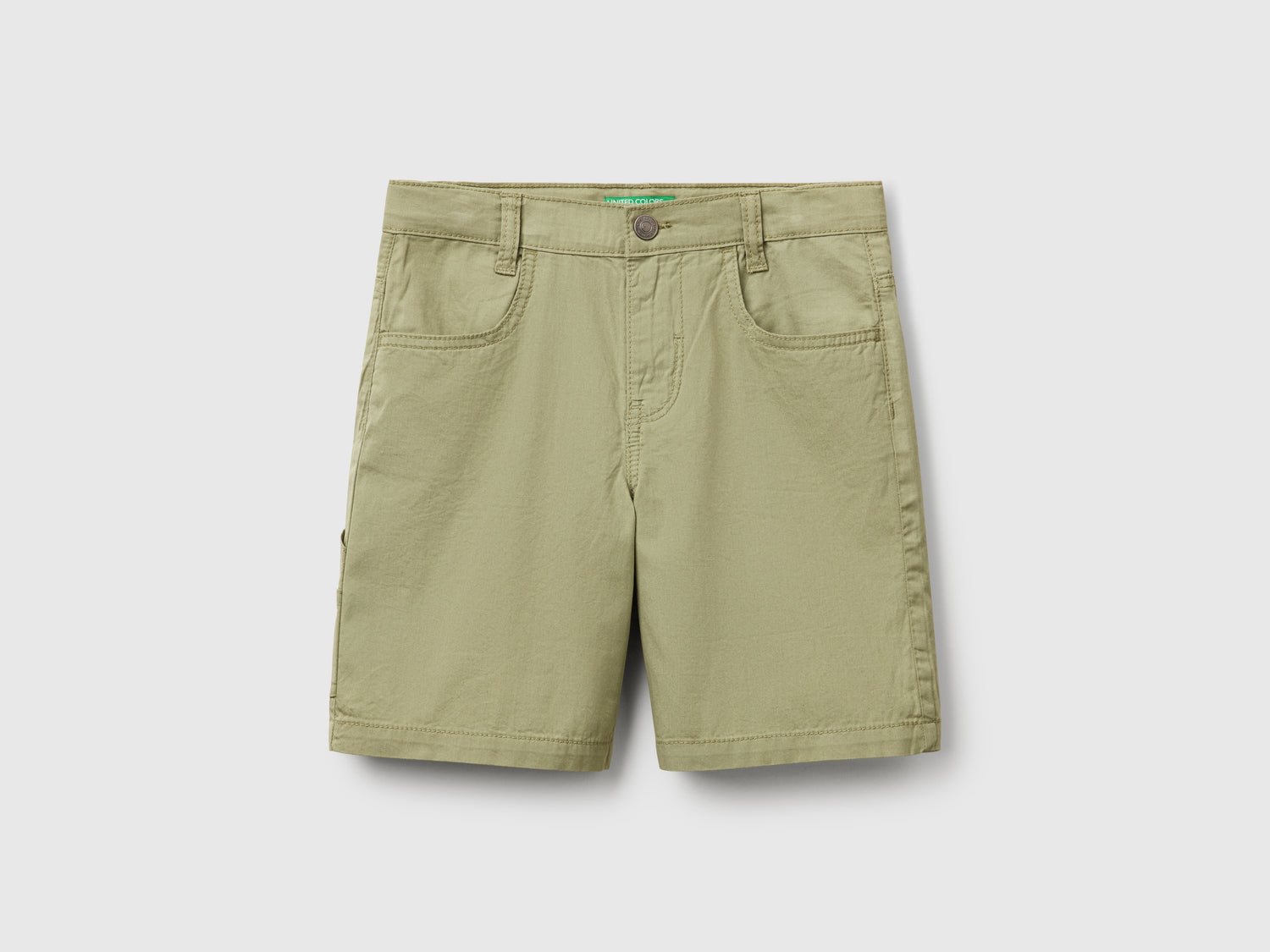 Bermuda leggeri da bambino verde oliva | Benetton Outlet