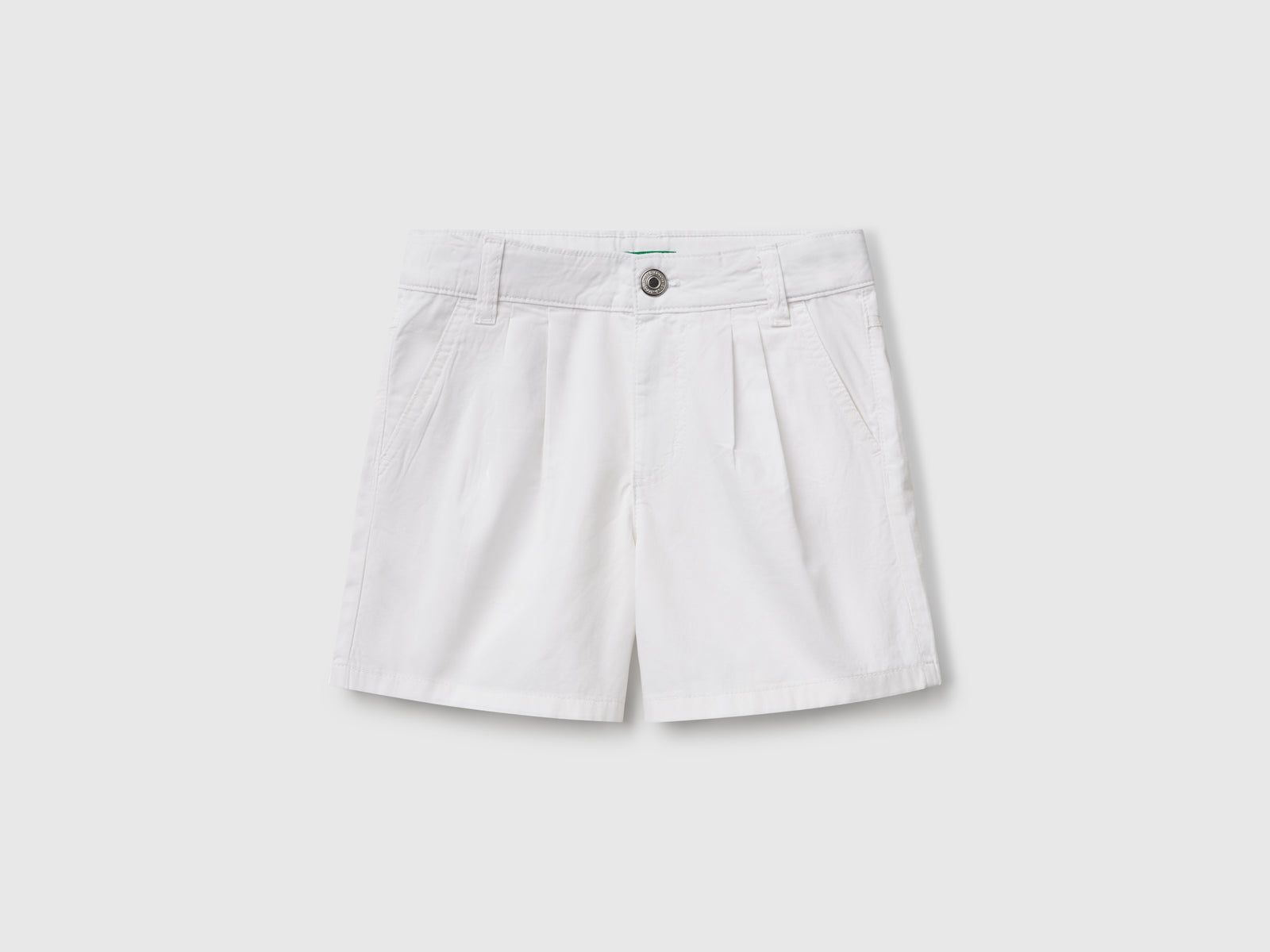 Shorts in puro cotone da bambina bianco | Benetton Outlet