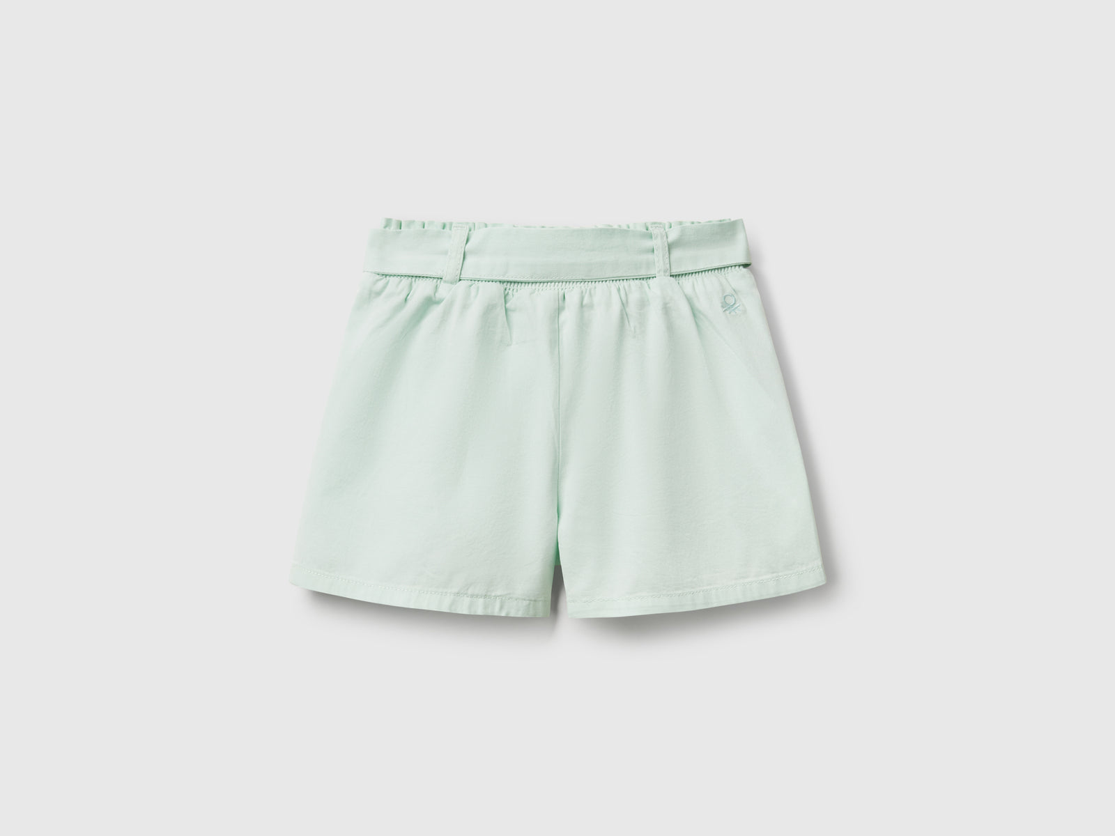 Pantaloni corti con fusciacca da bimba verde acqua 2 | Benetton Outlet