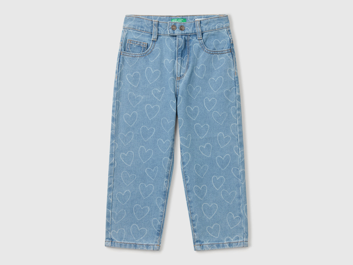 Jeans con stampa cuori