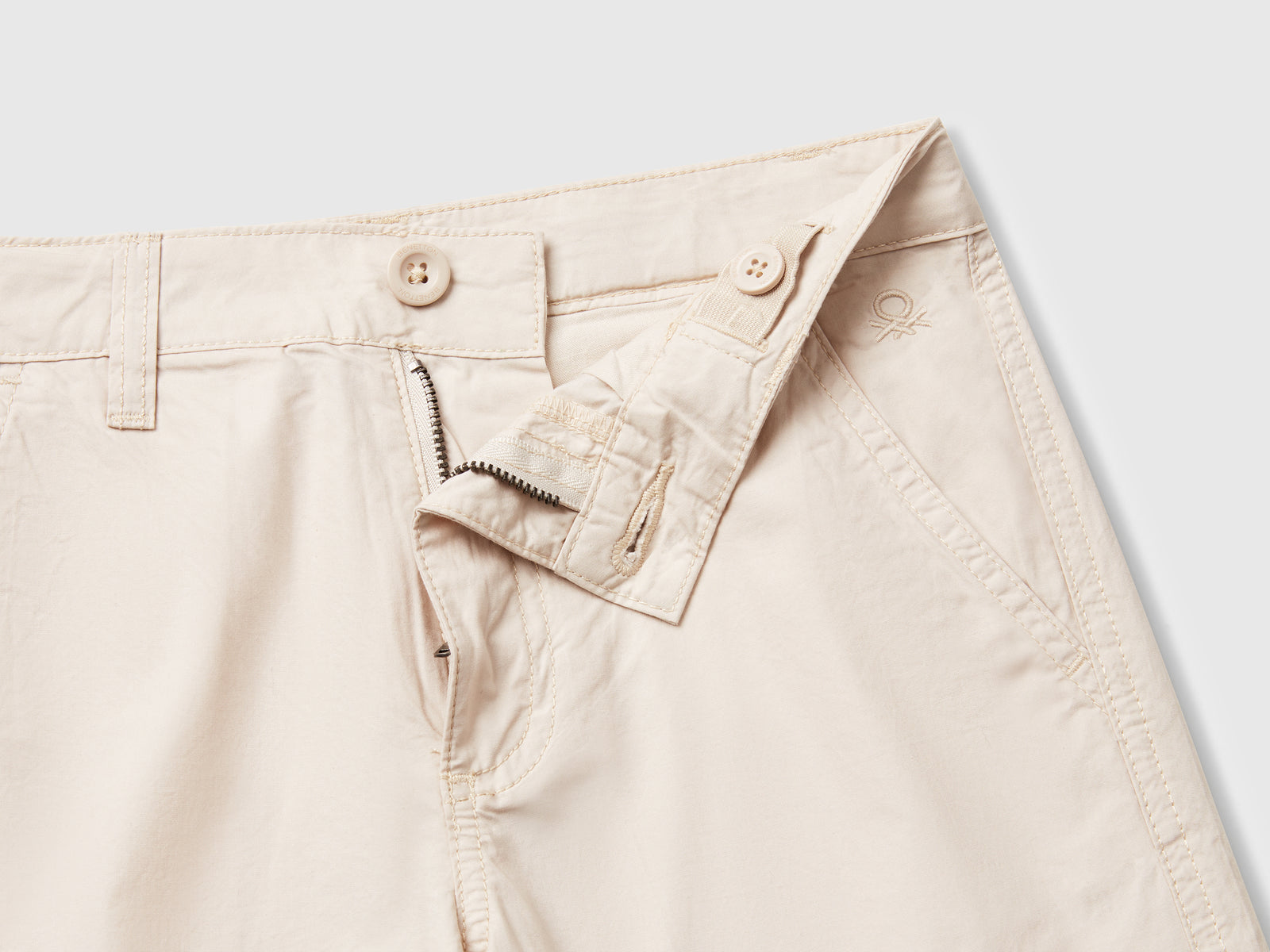 Bermuda in puro cotone da bambino beige 3 | Benetton Outlet