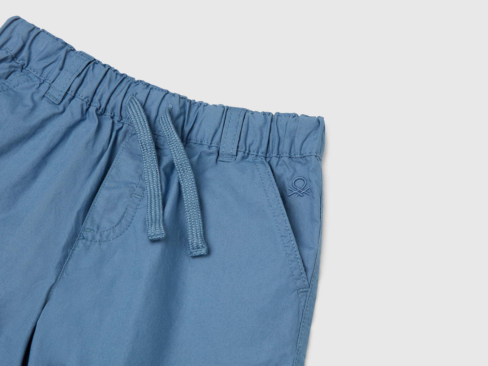 Shorts 100% cotone con coulisse da bimbo azzurro 3 | Benetton Outlet