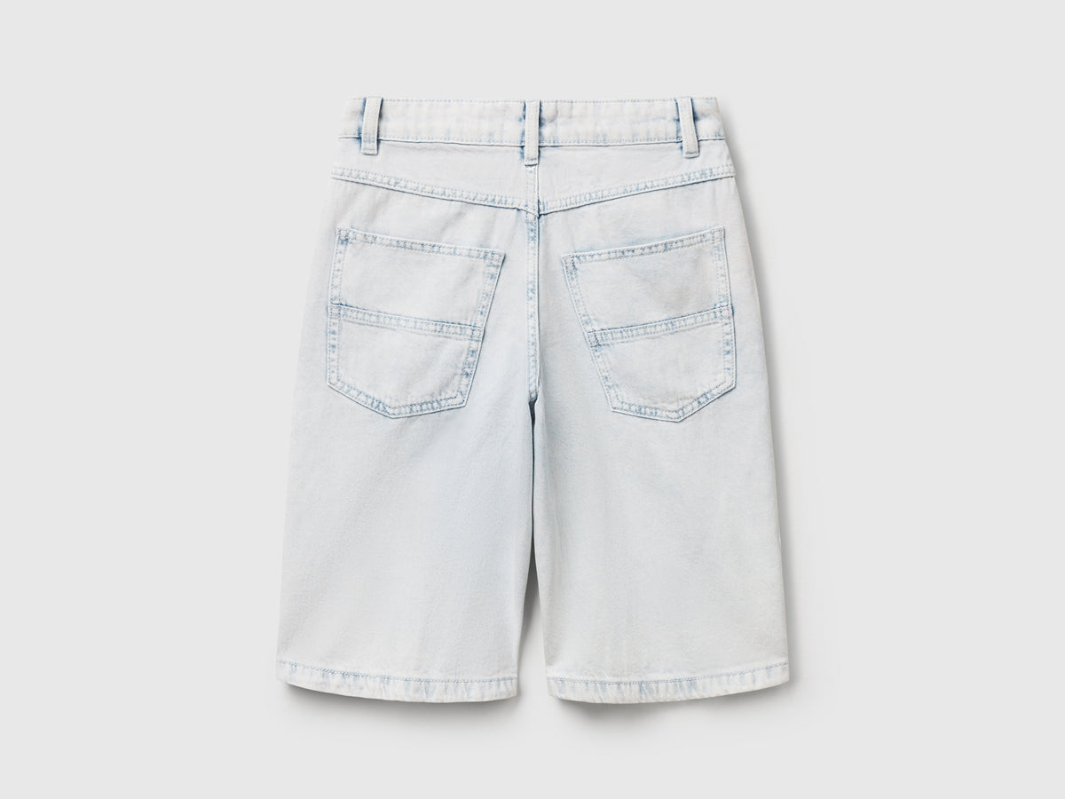 Pantaloni corti di jeans