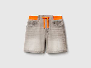 Pantaloni corti di jeans straight