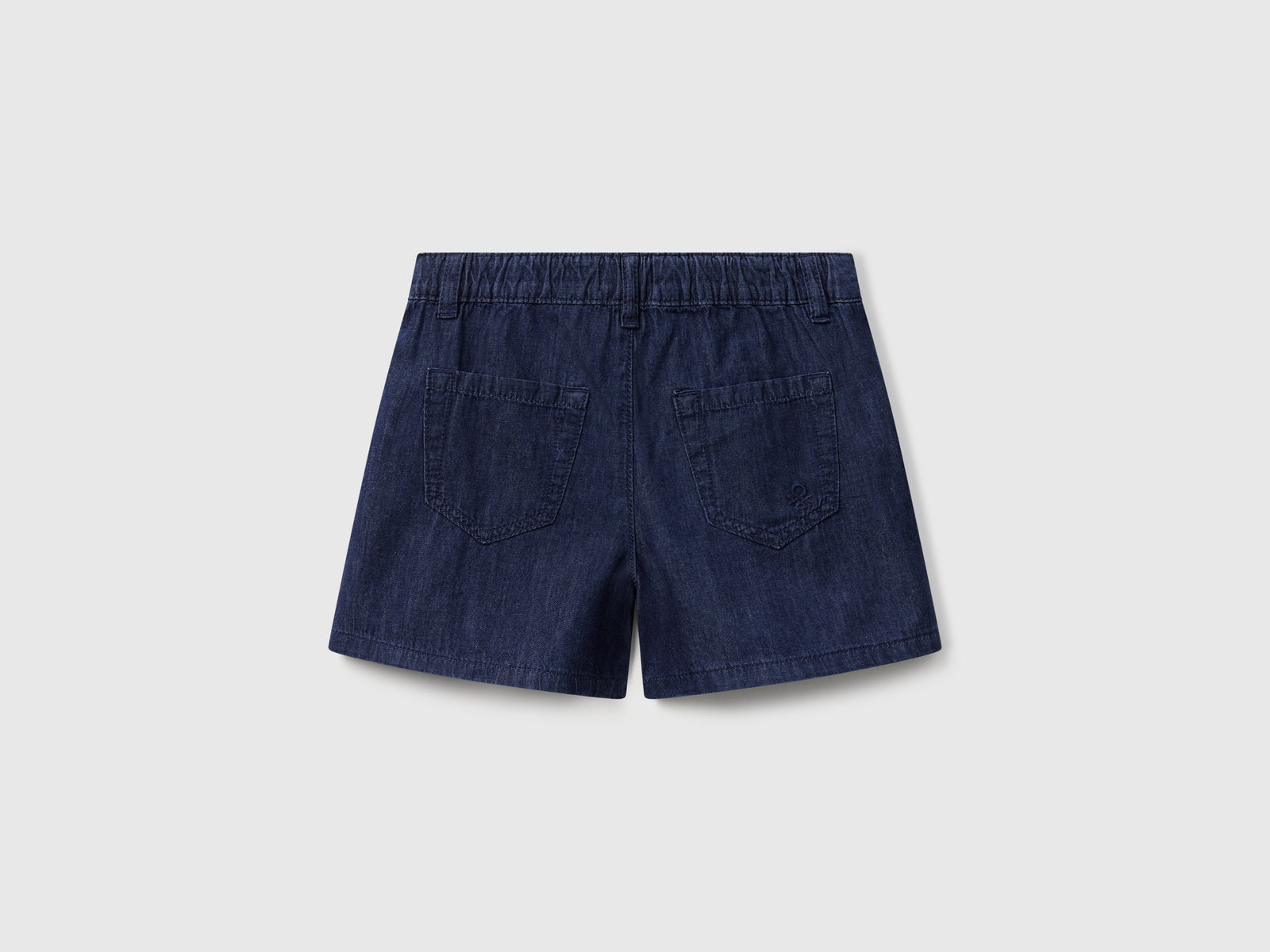 Shorts leggeri effetto jeans da bimba blu scuro 2 | Benetton Outlet
