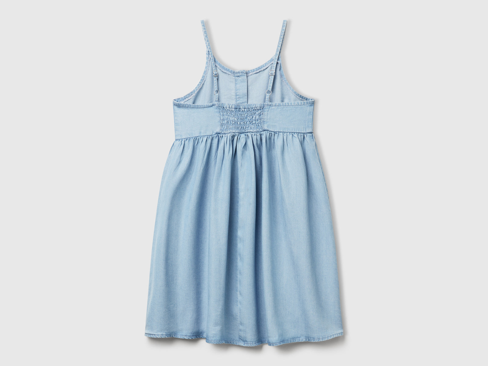 Vestito in chambray da bambina azzurro 2 | Benetton Outlet