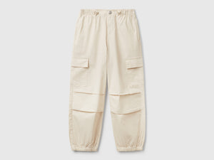 Pantaloni cargo in cotone stretch