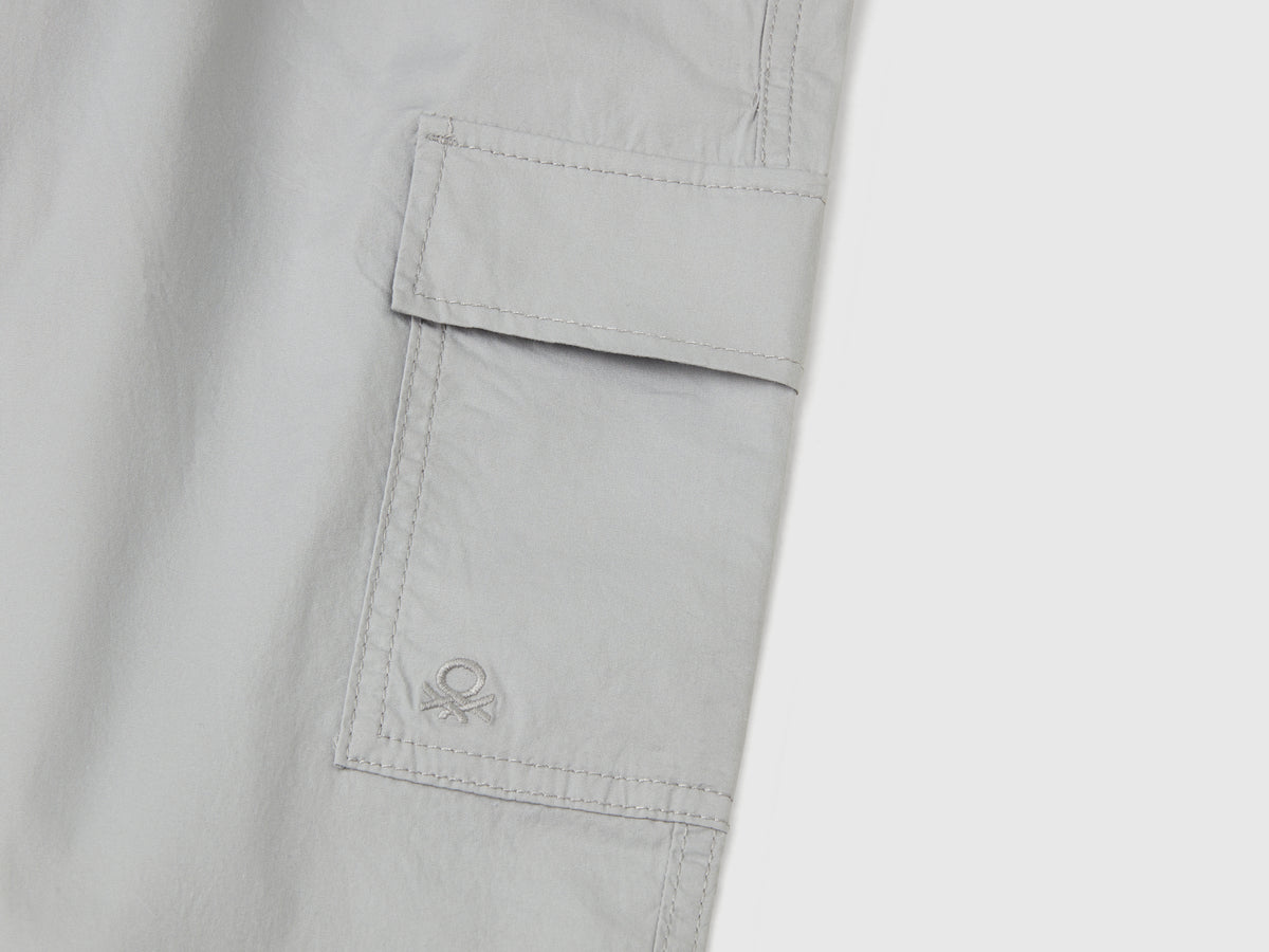 Pantaloni parachute in cotone stretch