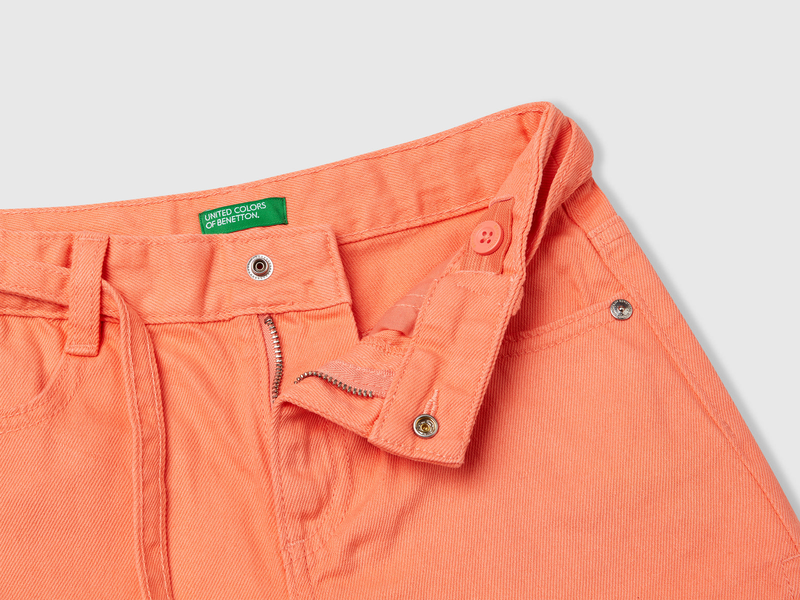 Shorts con cintura da bambina arancione 3 | Benetton Outlet