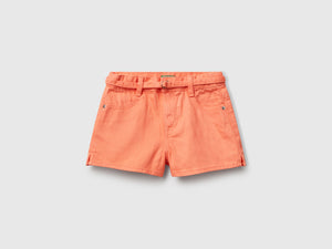 Shorts con cintura